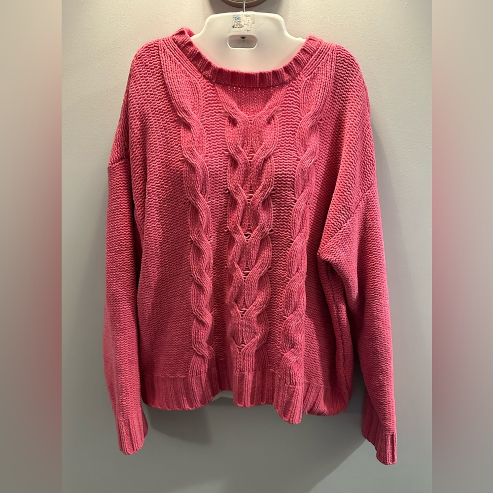 American Eagle Pink cable knit sweater Size Large